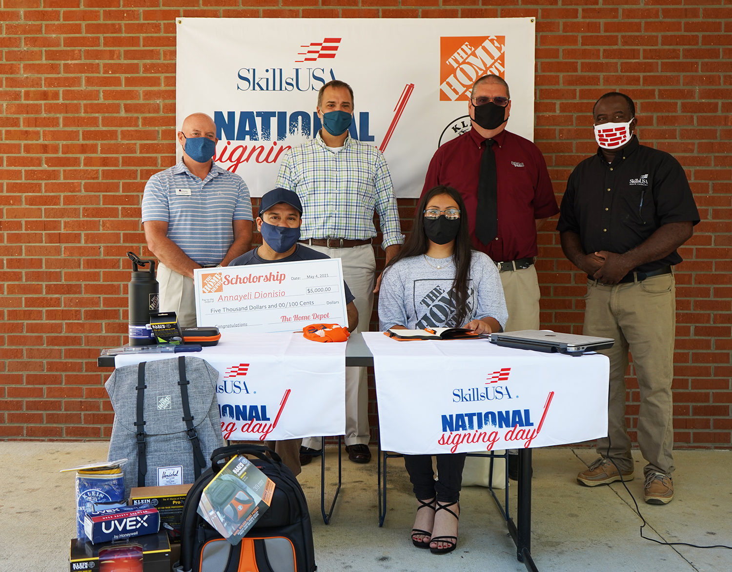 Student Receives 5,000 Home Depot Scholarship Southeastern Community